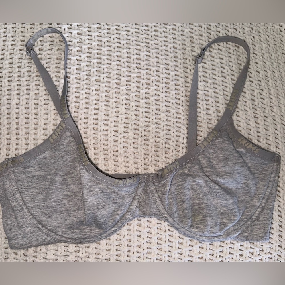 Skims Wired T-Shirt Bra